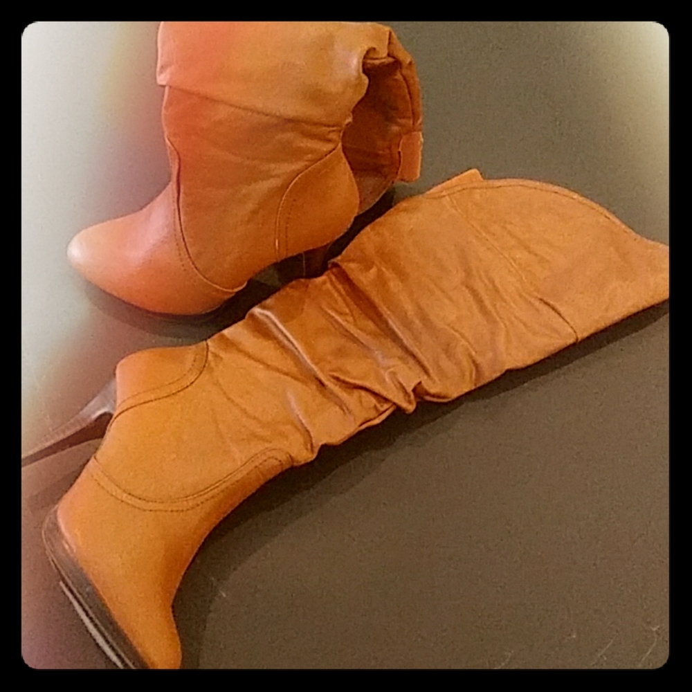 Women's boots